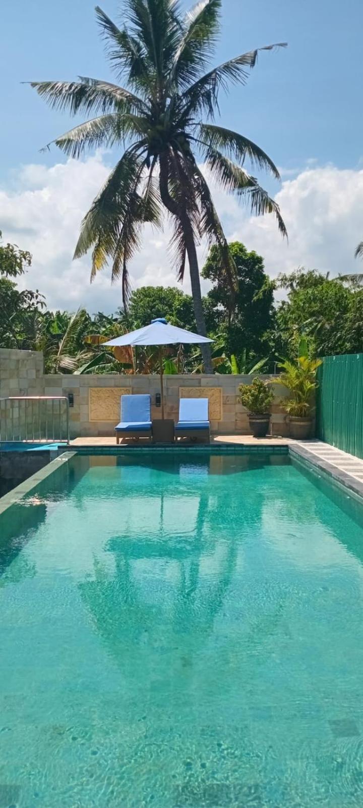 Kirra'S Beach House Pulukan Exteriör bild